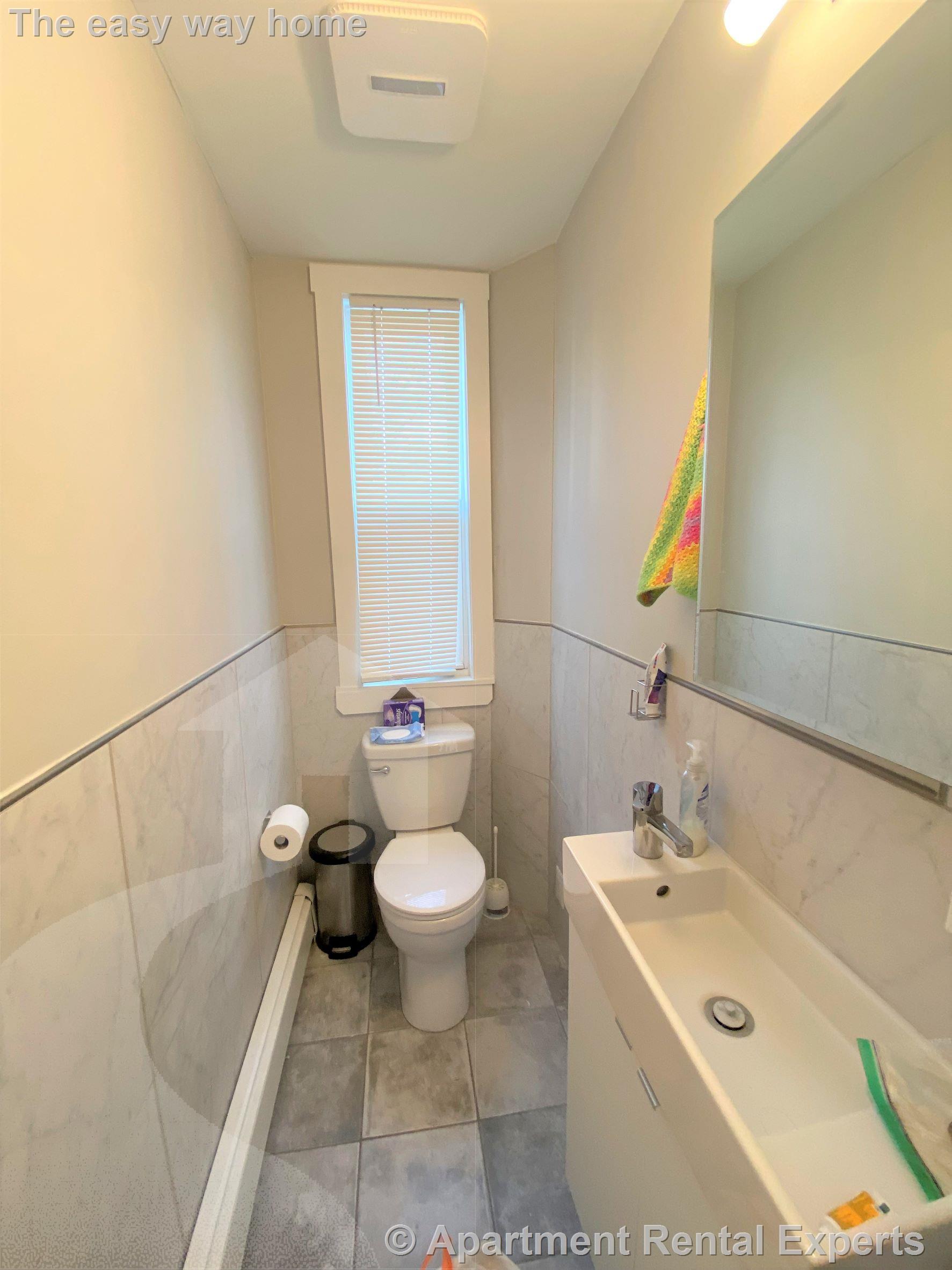 254 Windsor St, Central Square