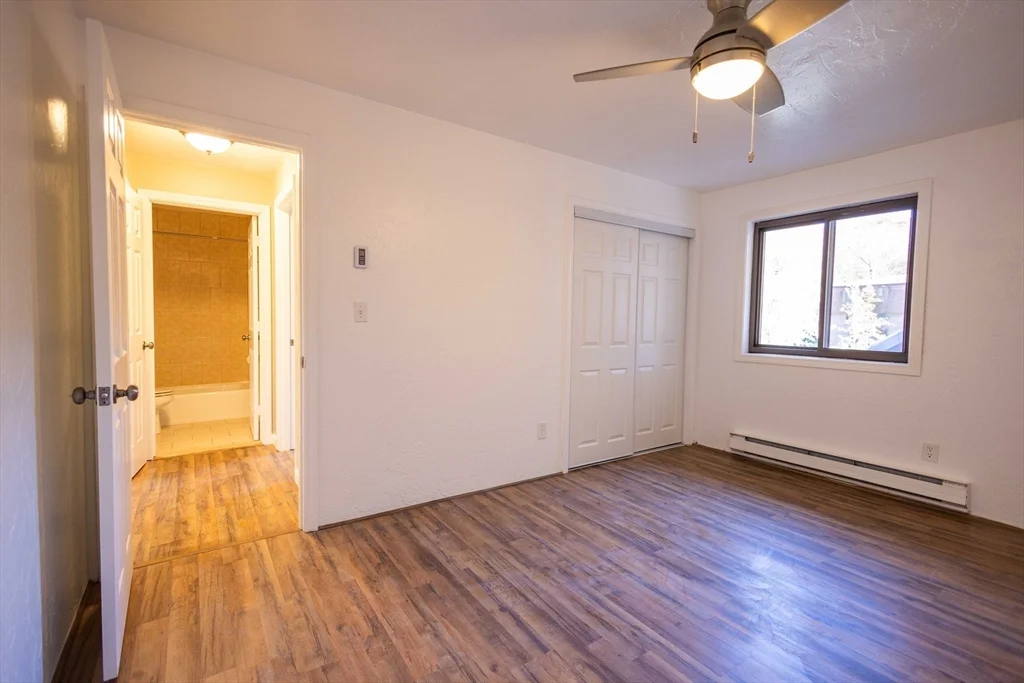 21 Erick Rd, Mansfield