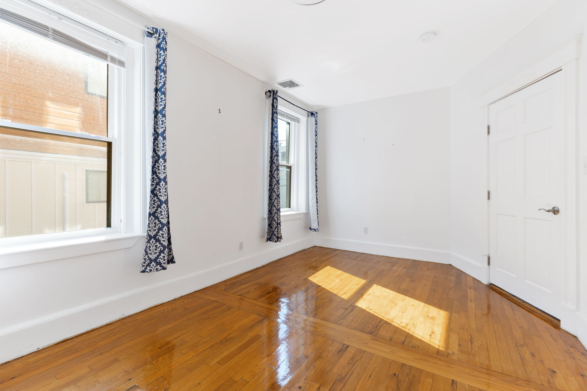 42 Cameron St, Boylston Street