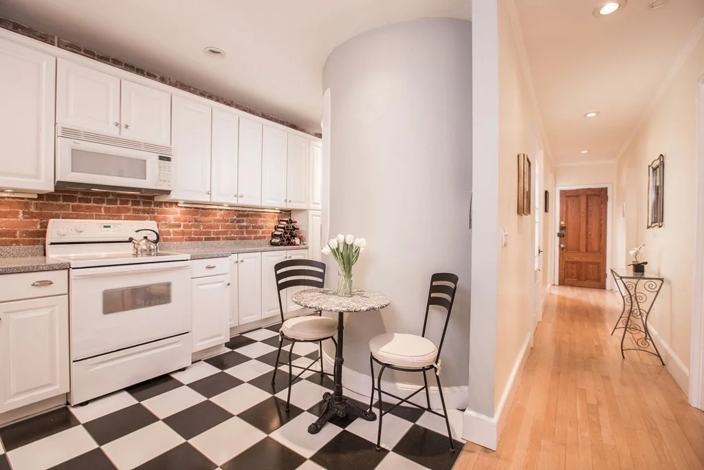 177 Commonwealth Ave, Back Bay