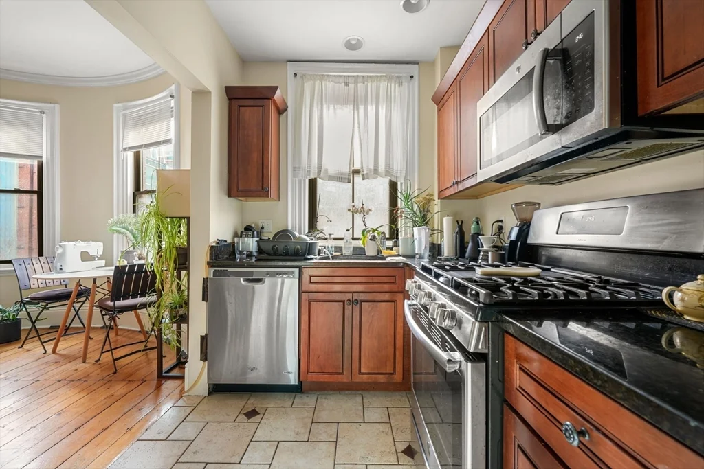 104 E Brookline St, South End