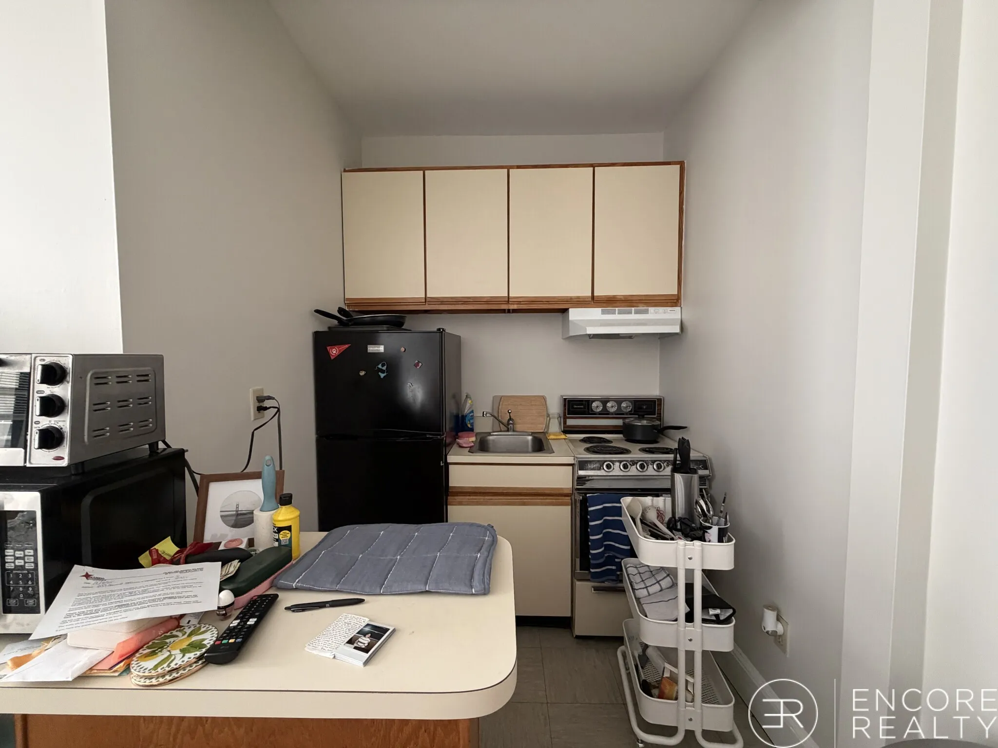 833 Beacon St, Fenway