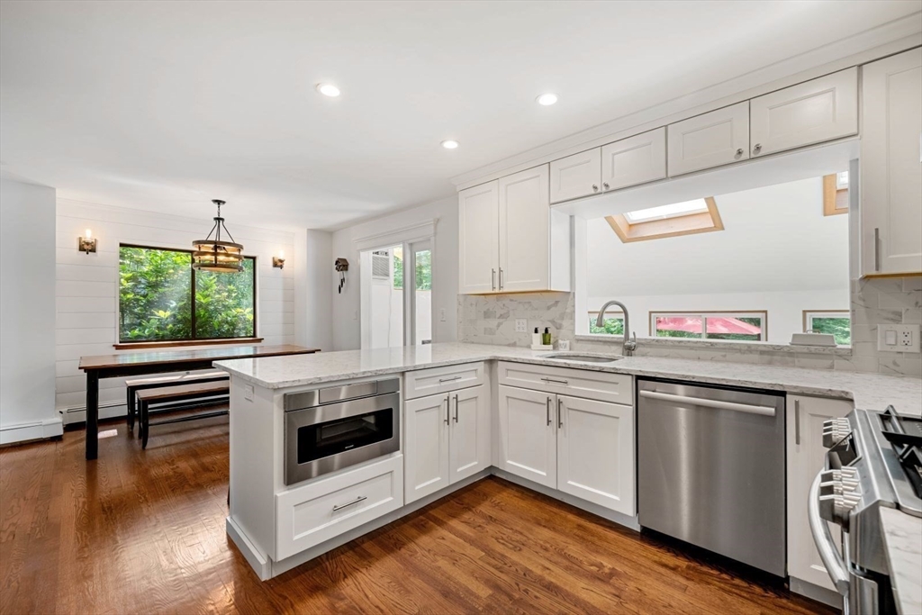 2 Deer Run, Littleton
