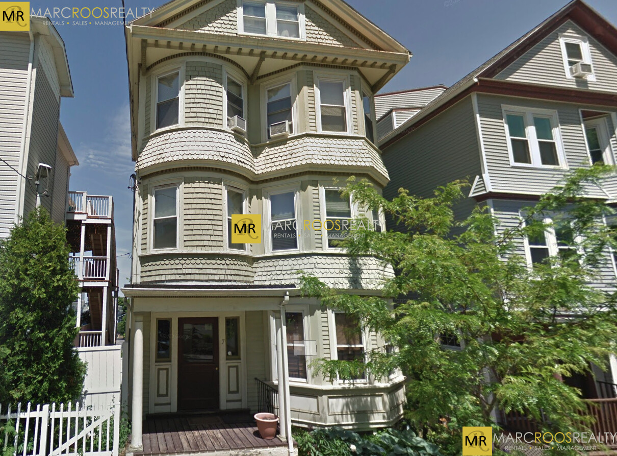 7 Iroquois St, Mission Hill