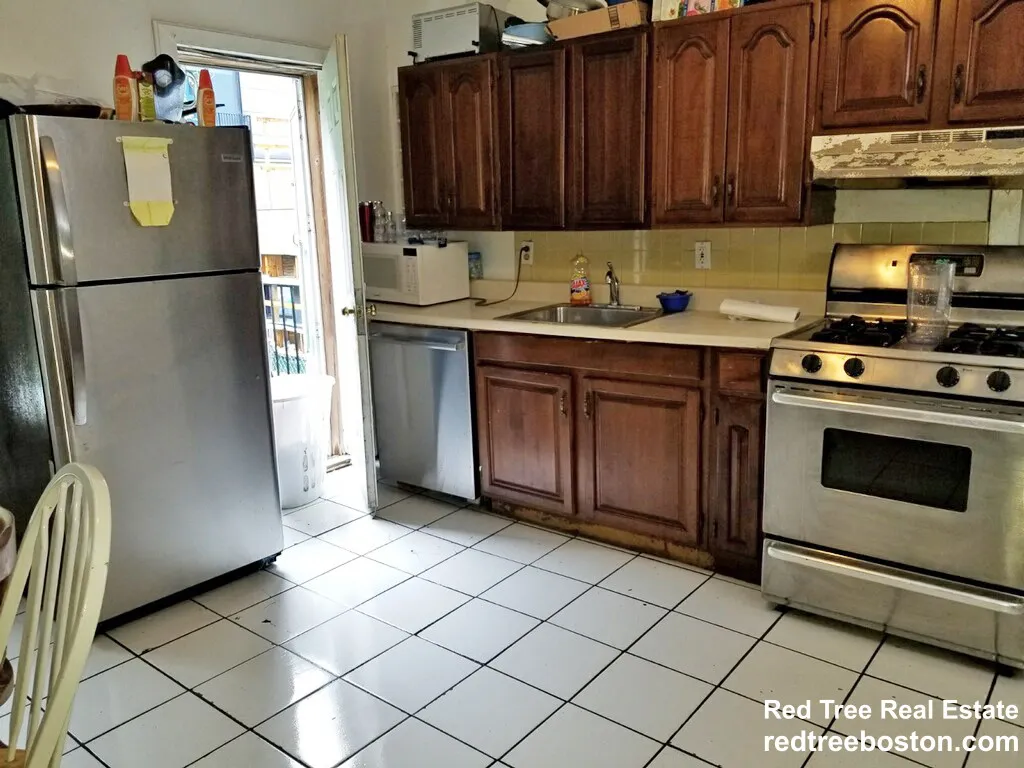 6 Sewall St, Mission Hill