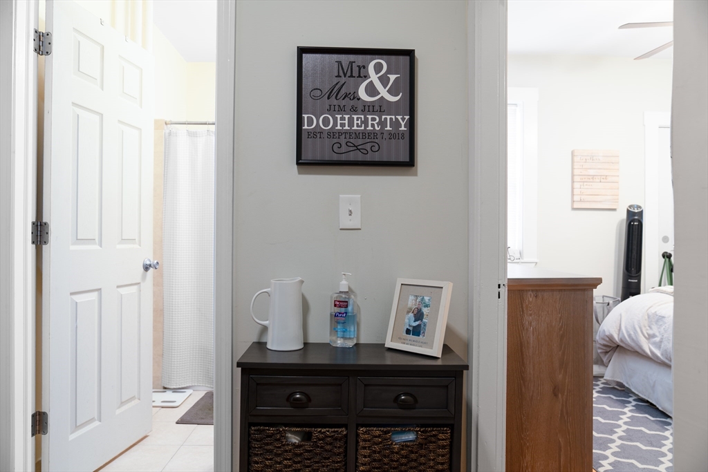 6 Sherborn Ct, Medford