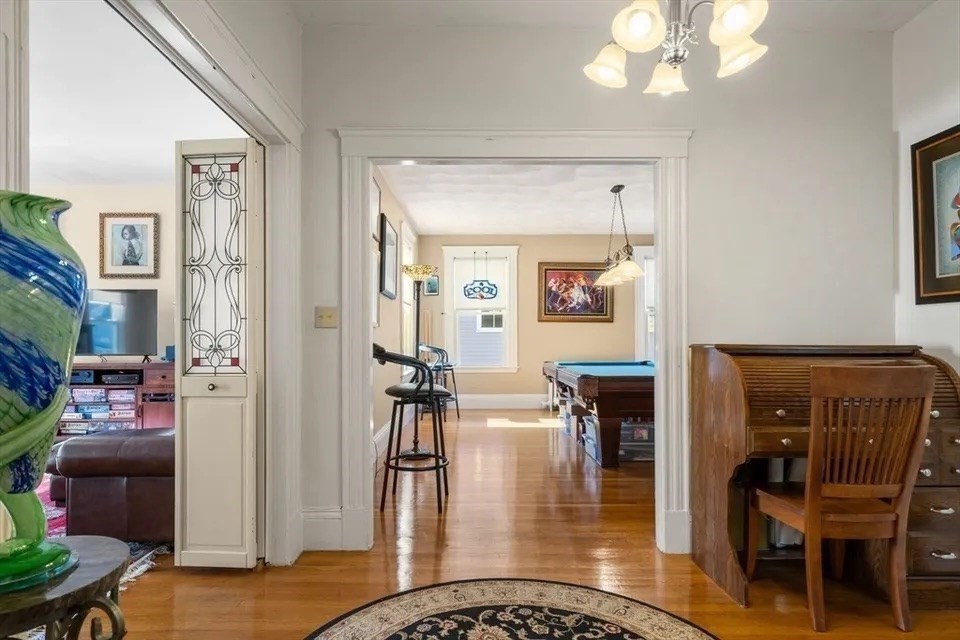 106 Grovers Ave, Winthrop