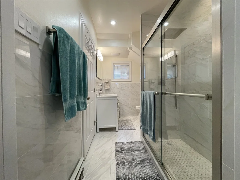 11 Bowdoin Ave, Dorchester