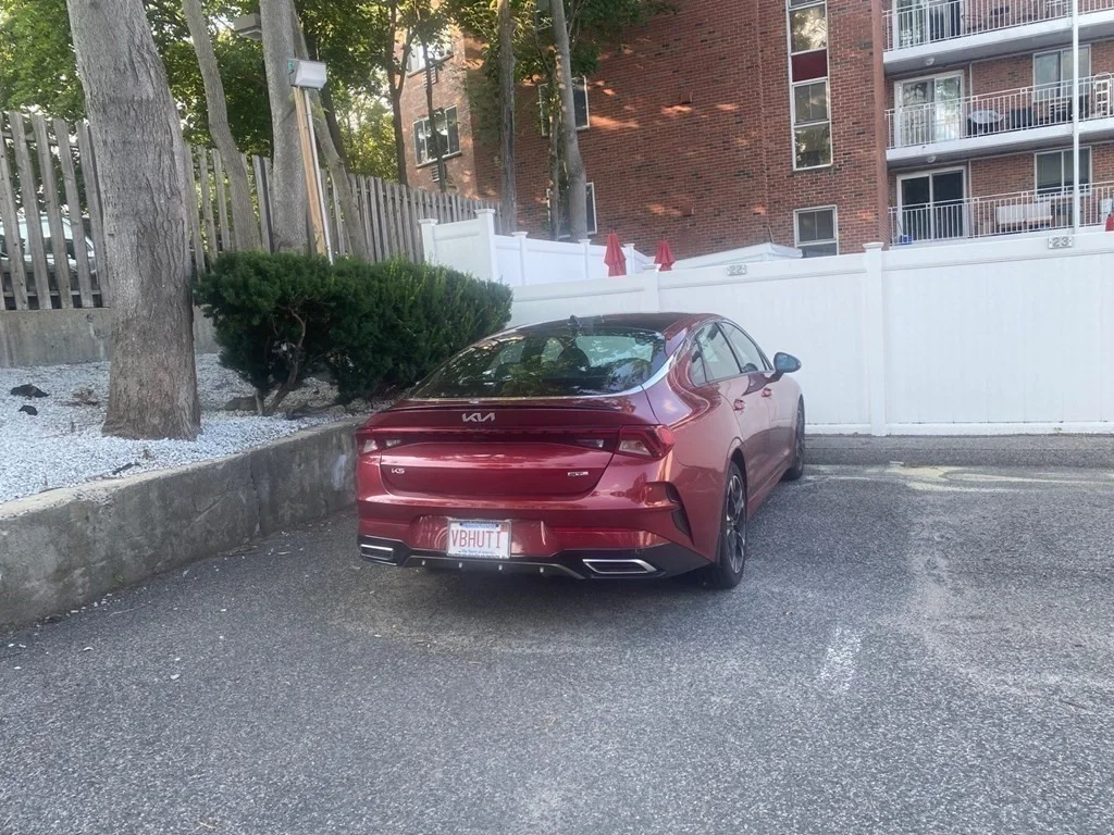 50 Green St, North Brookline