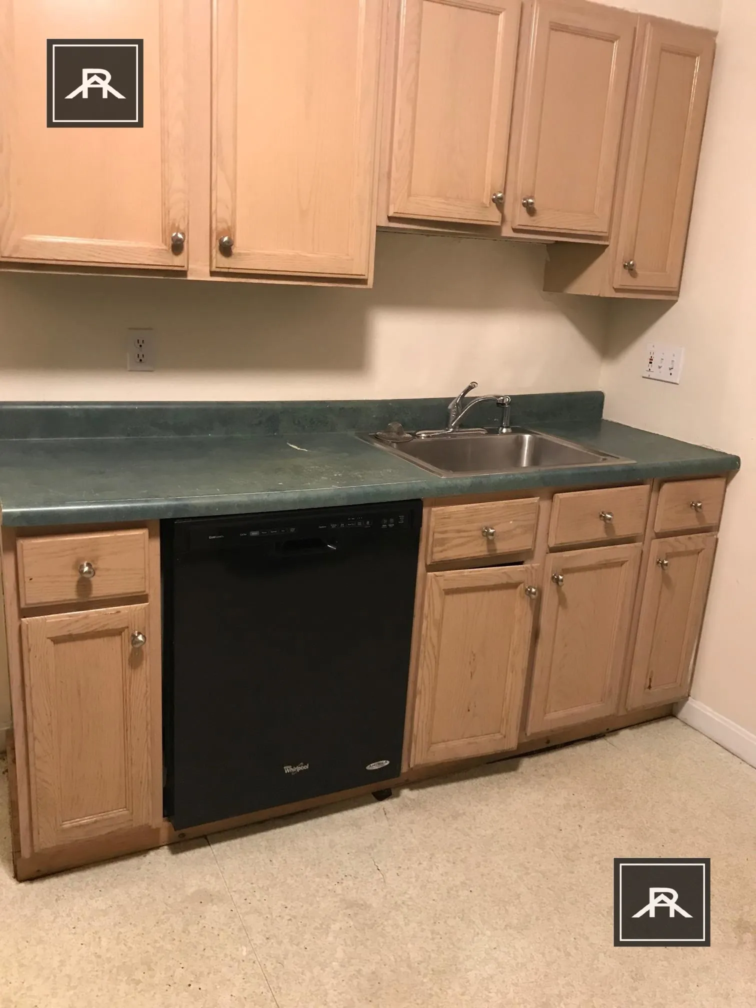 28 Manet Rd, Chestnut Hill