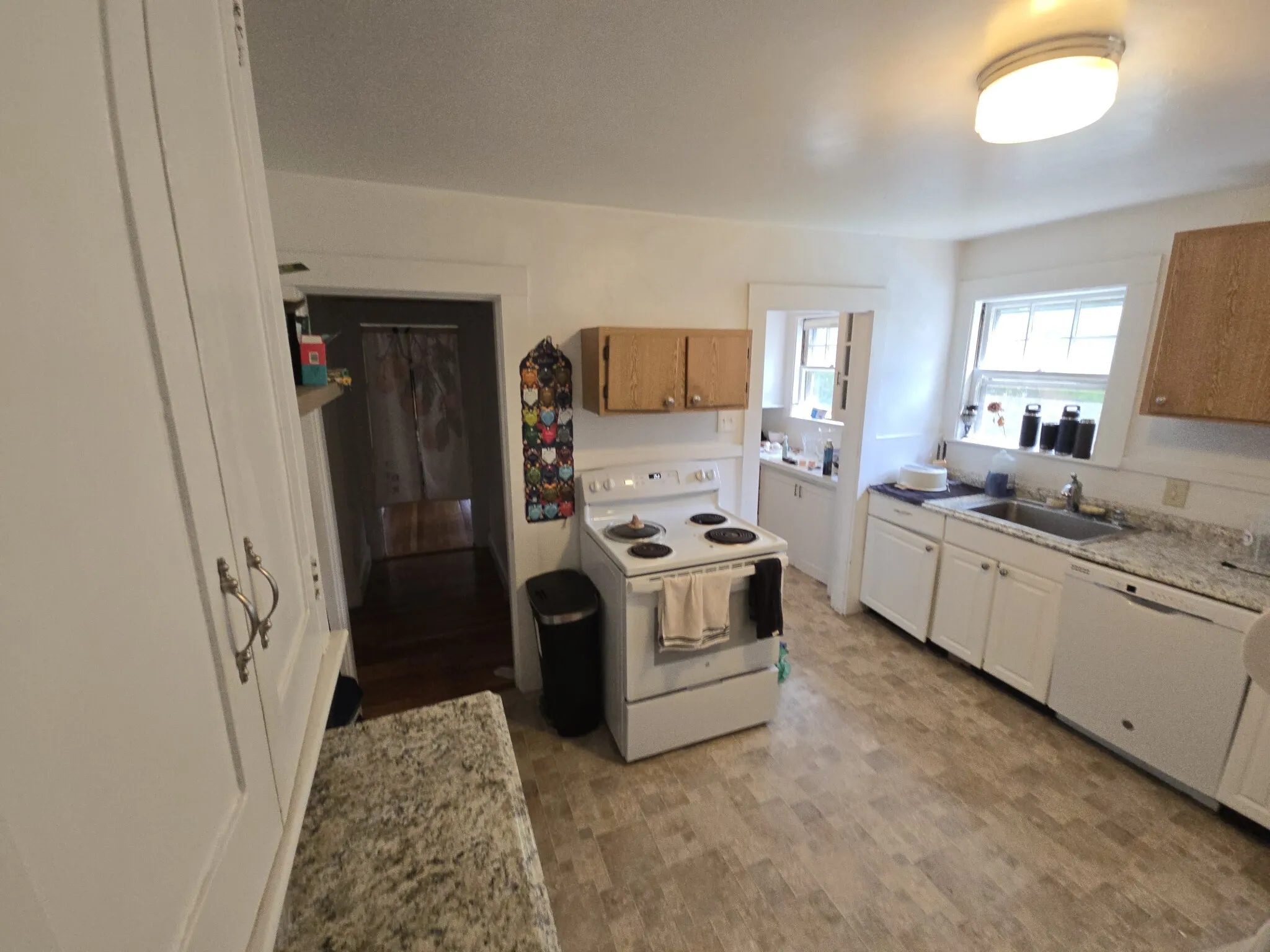 283 Lowell Ave, Newtonville