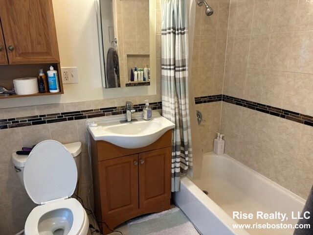 50 Brainerd Rd, Brighton