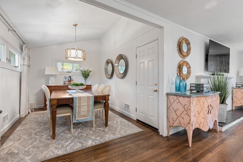 5 Patony Rd, Framingham