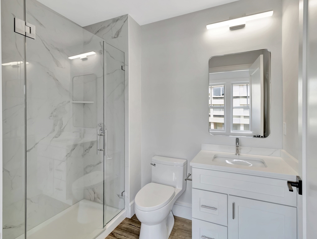 1000 Washington St, Dedham