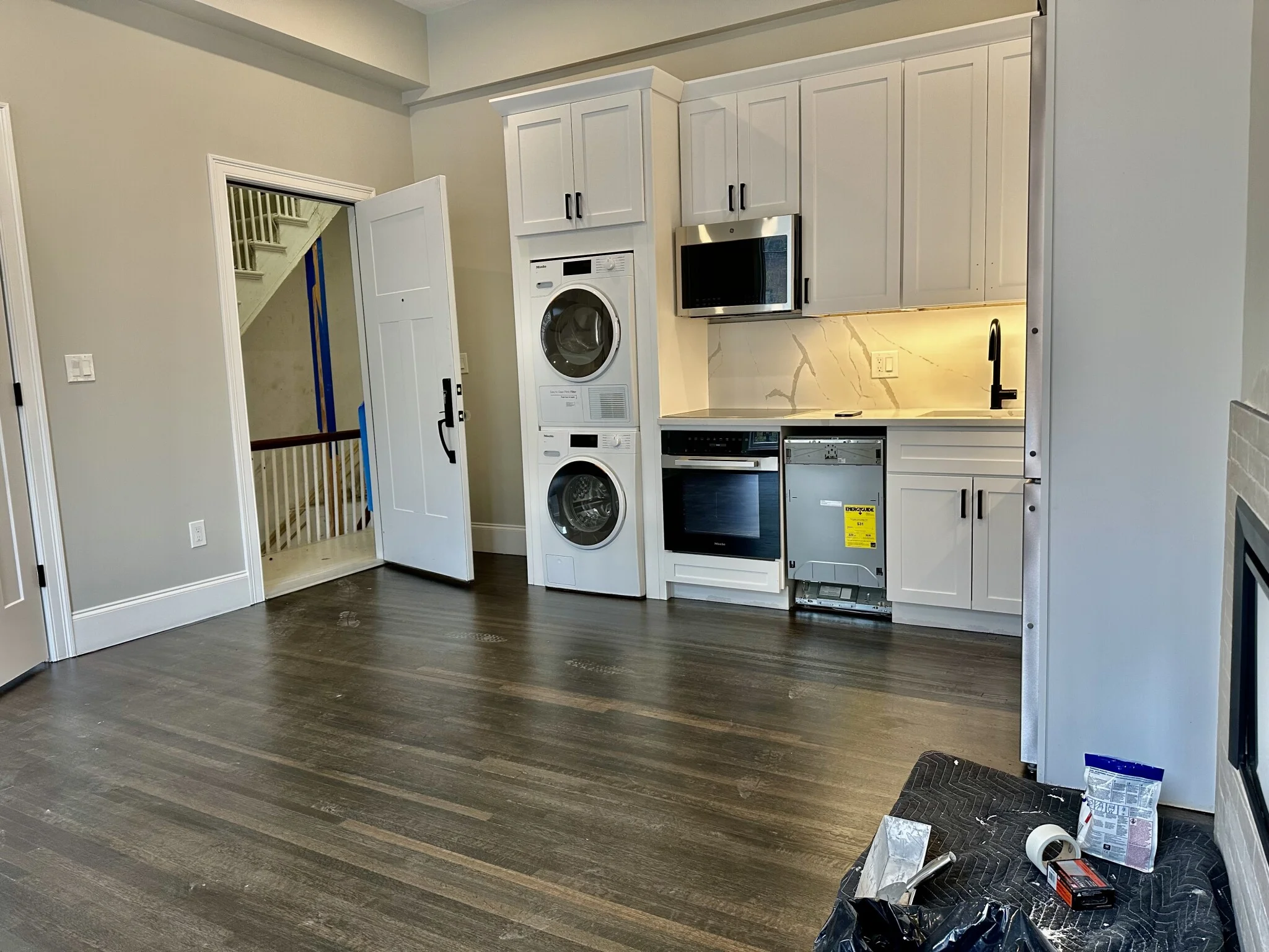 105 Charles St, Beacon Hill