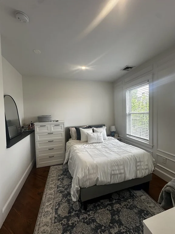 129 G St, South Boston