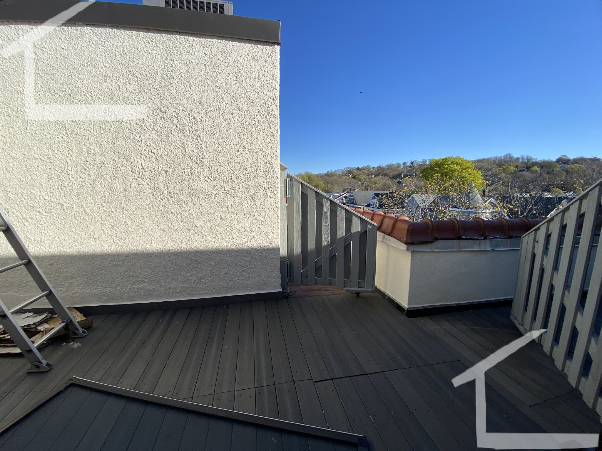 29 Brainerd Rd, Brighton