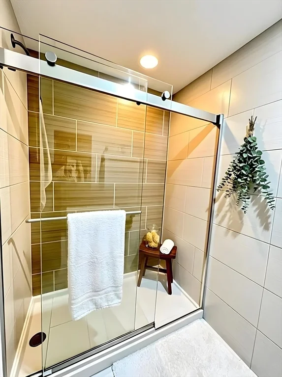 9 Anderson, Beacon Hill