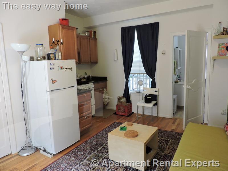 13 Pleasant St, Central Square