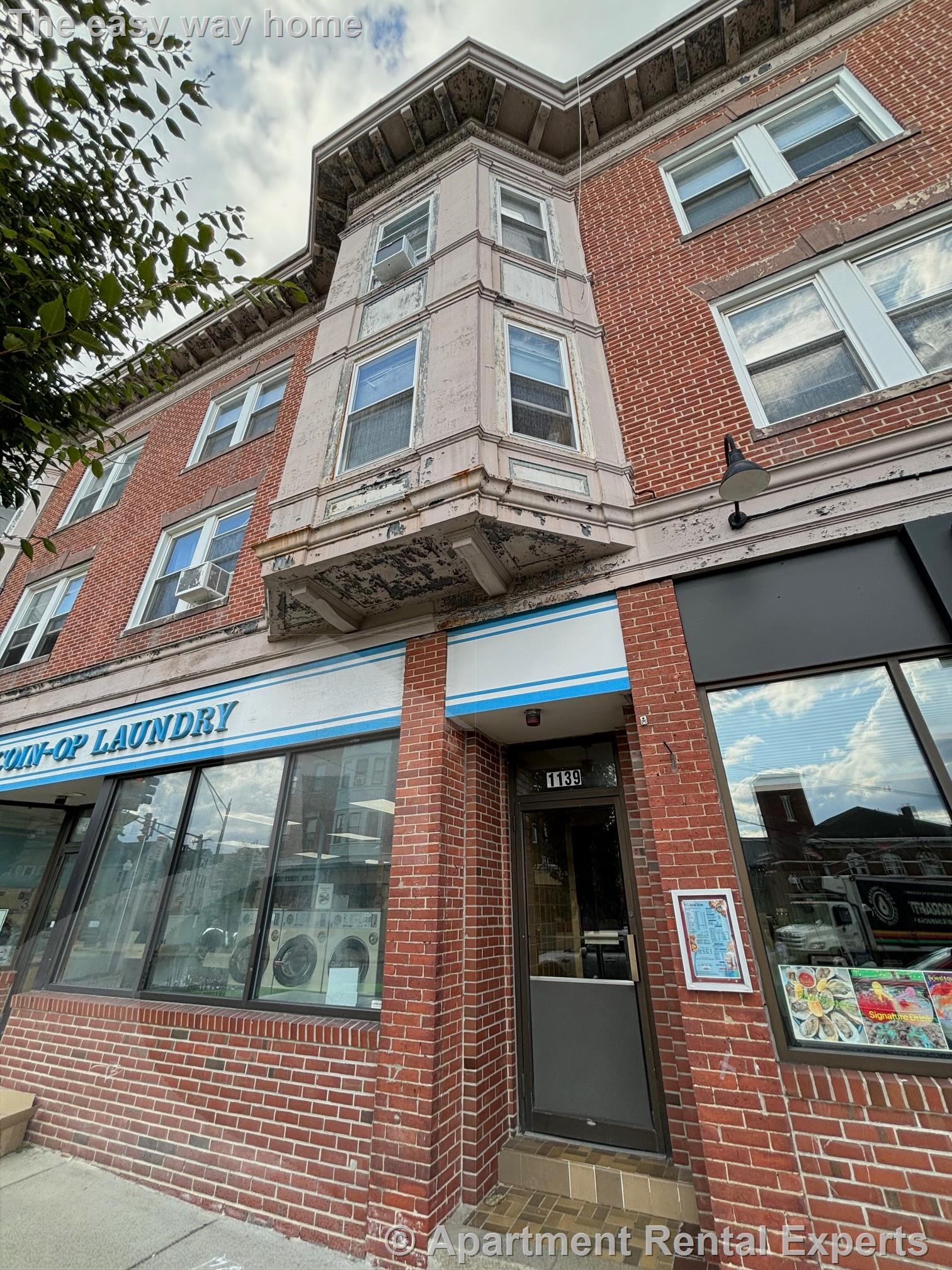 1139 Broadway, Teele Square