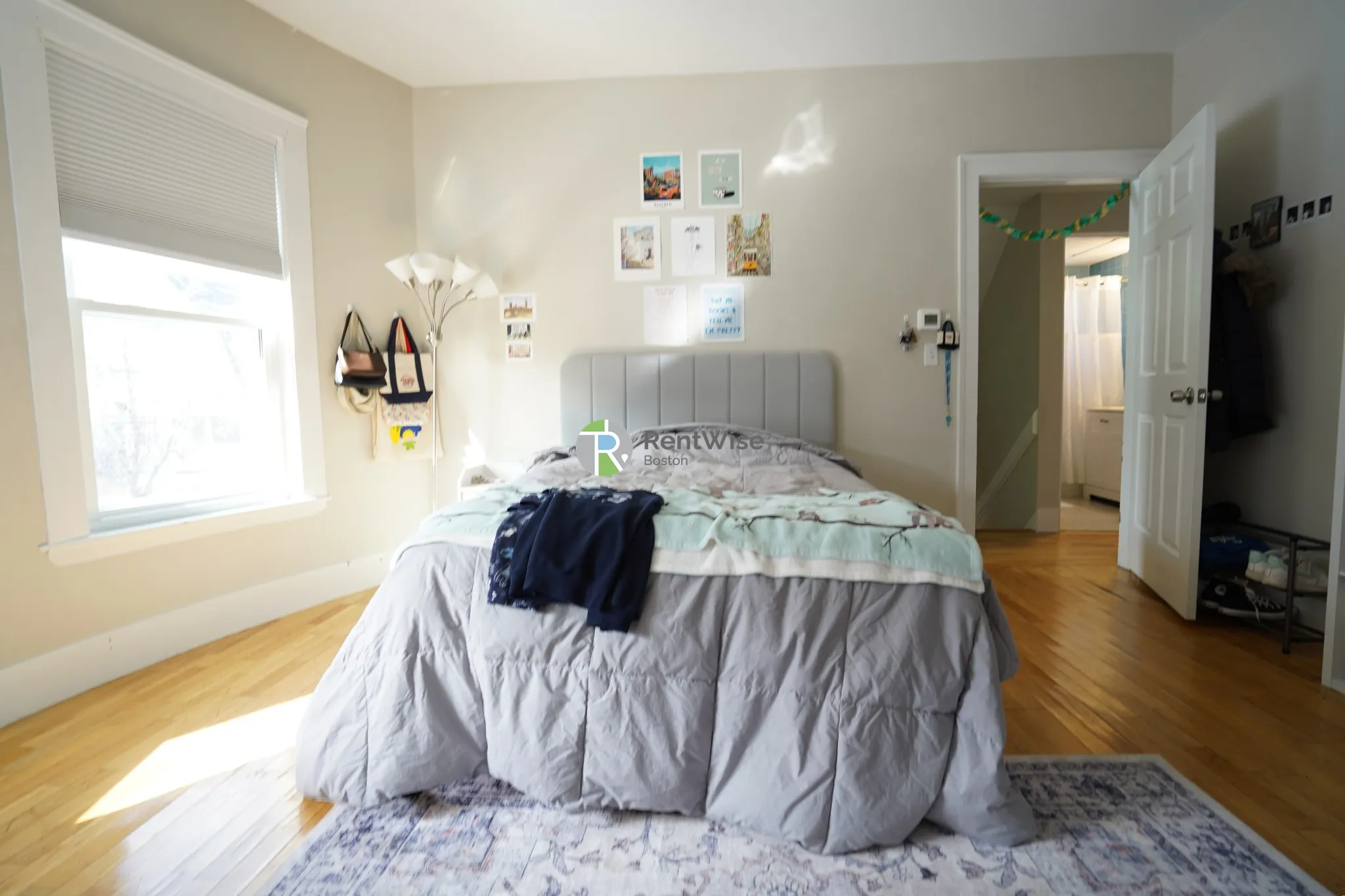 27 Emery St, Medford