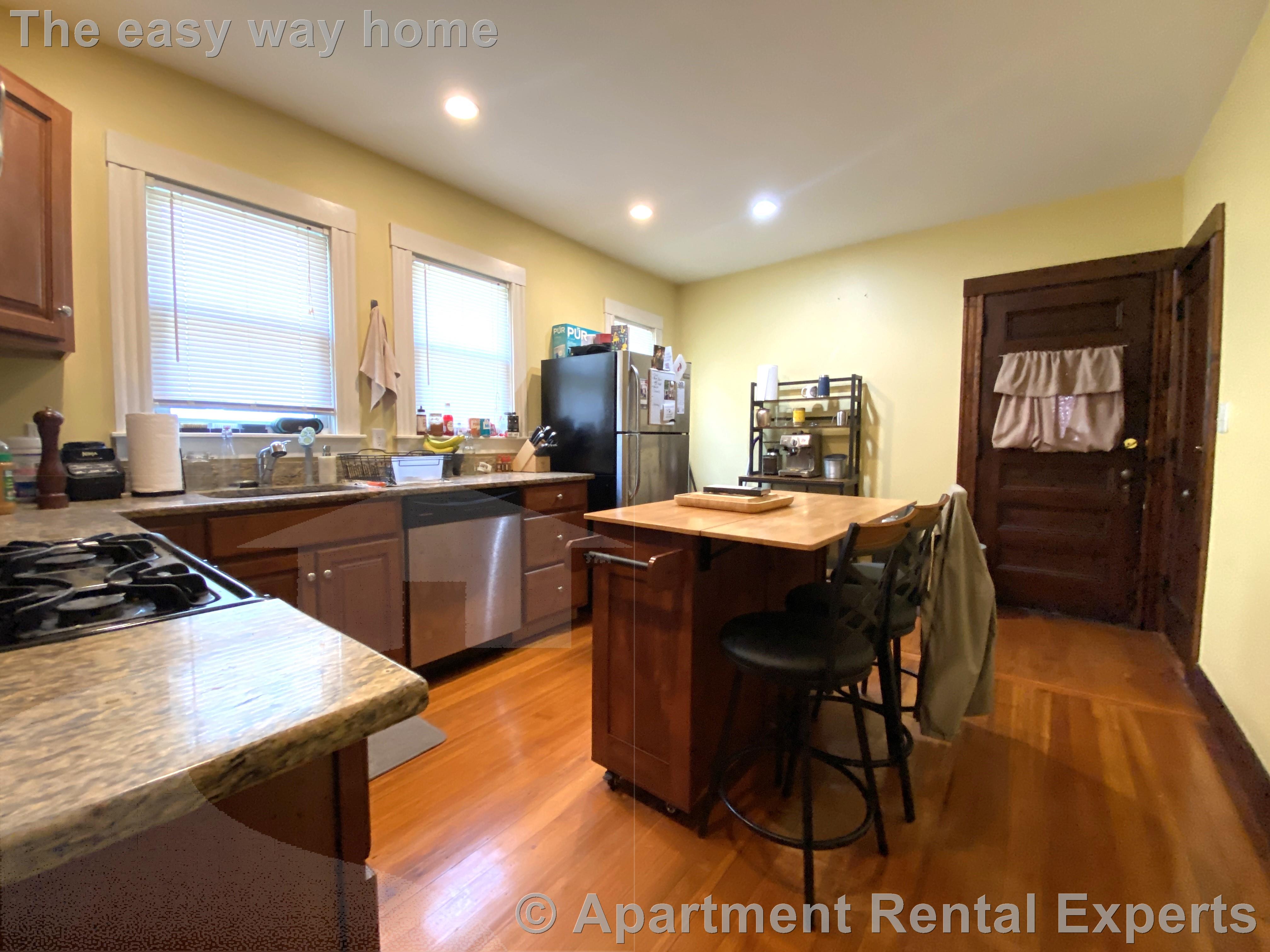 38 Minnesota Ave, East Somerville