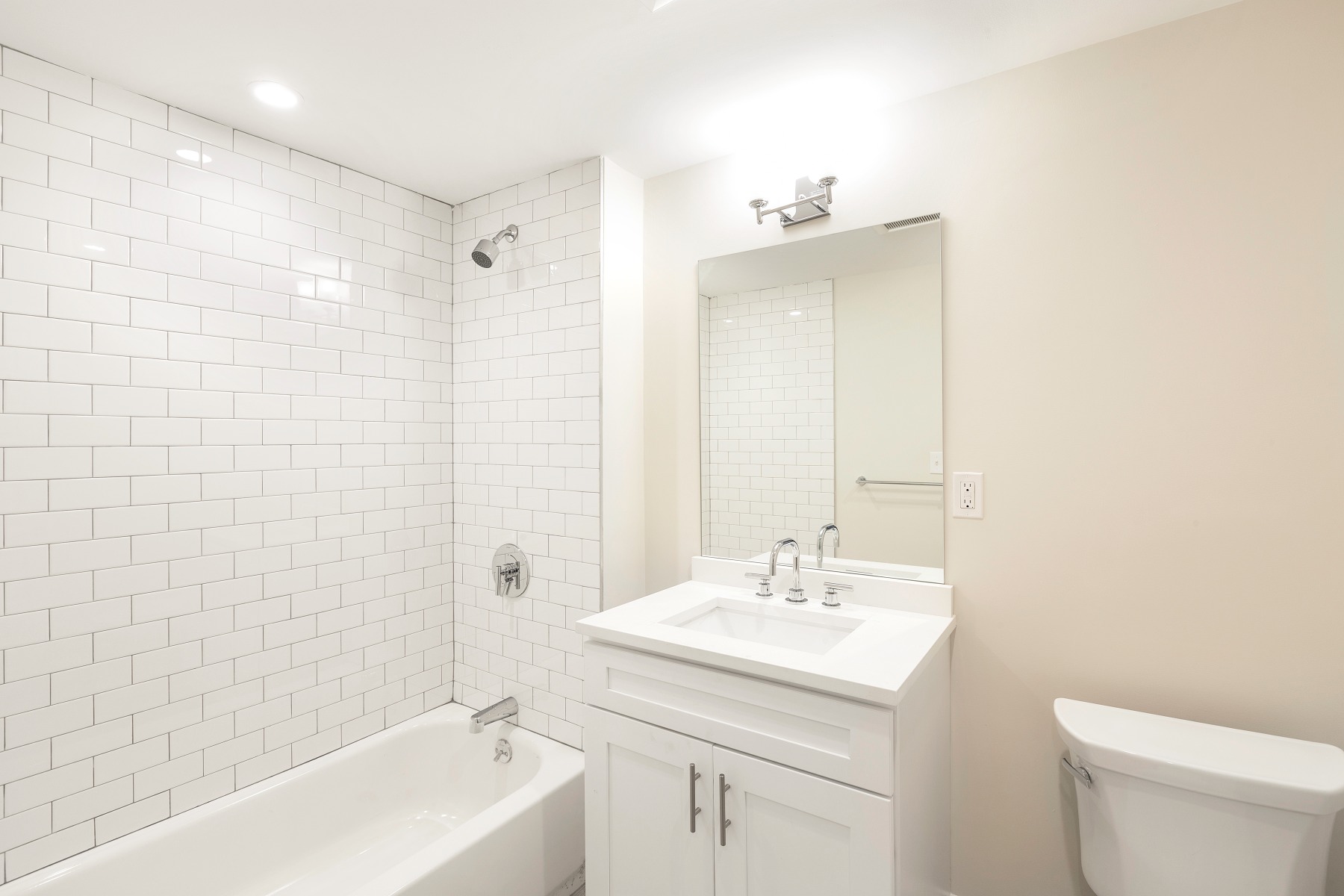 1902 Washington St, Roxbury