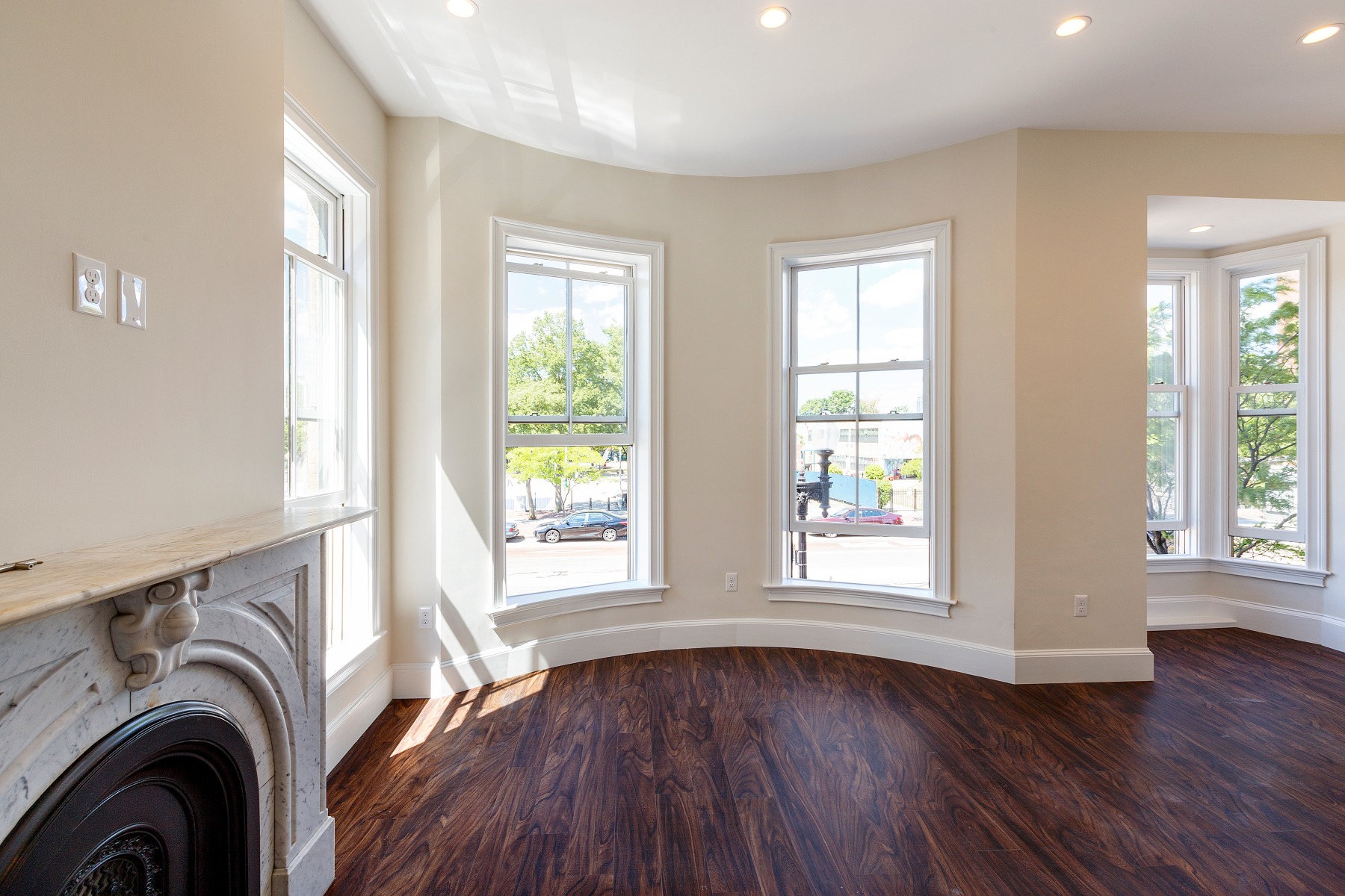 1902 Washington St, Roxbury