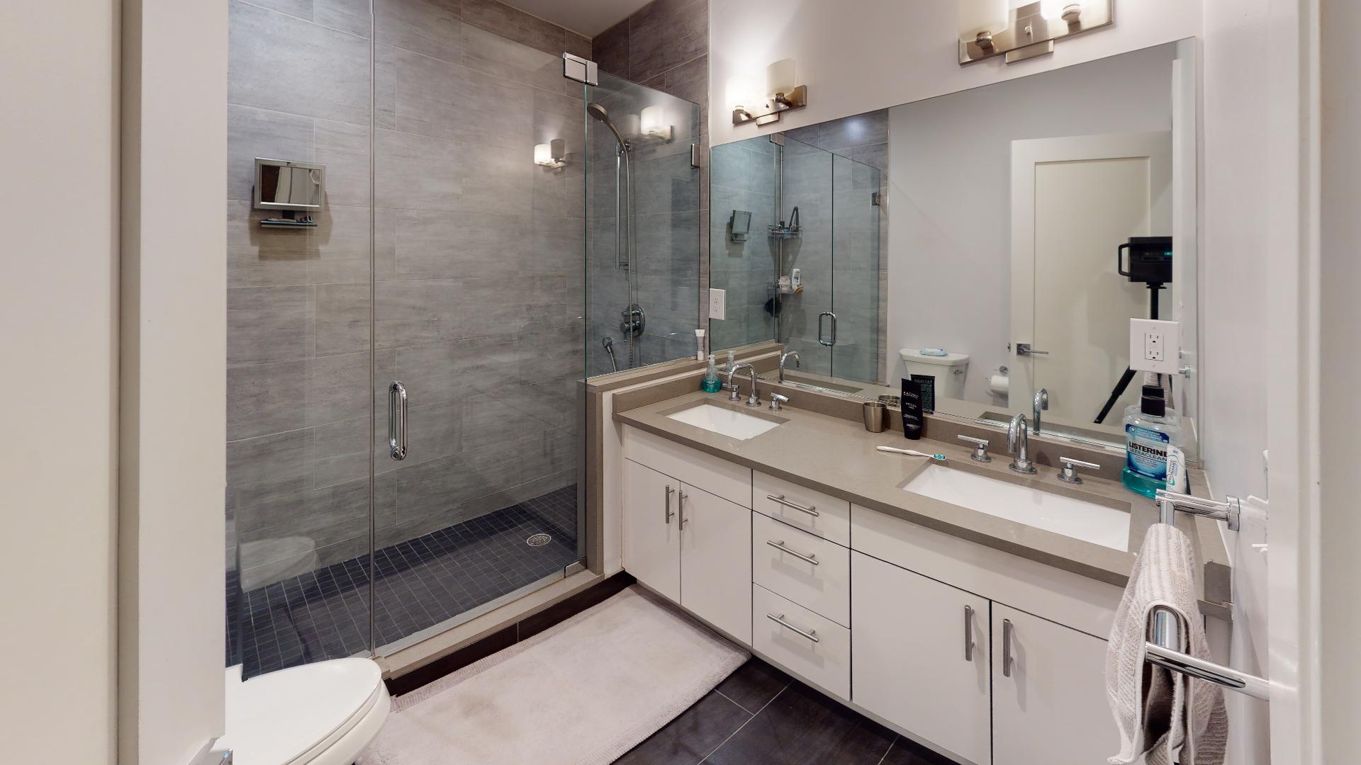 11 Newcomb St, Roxbury