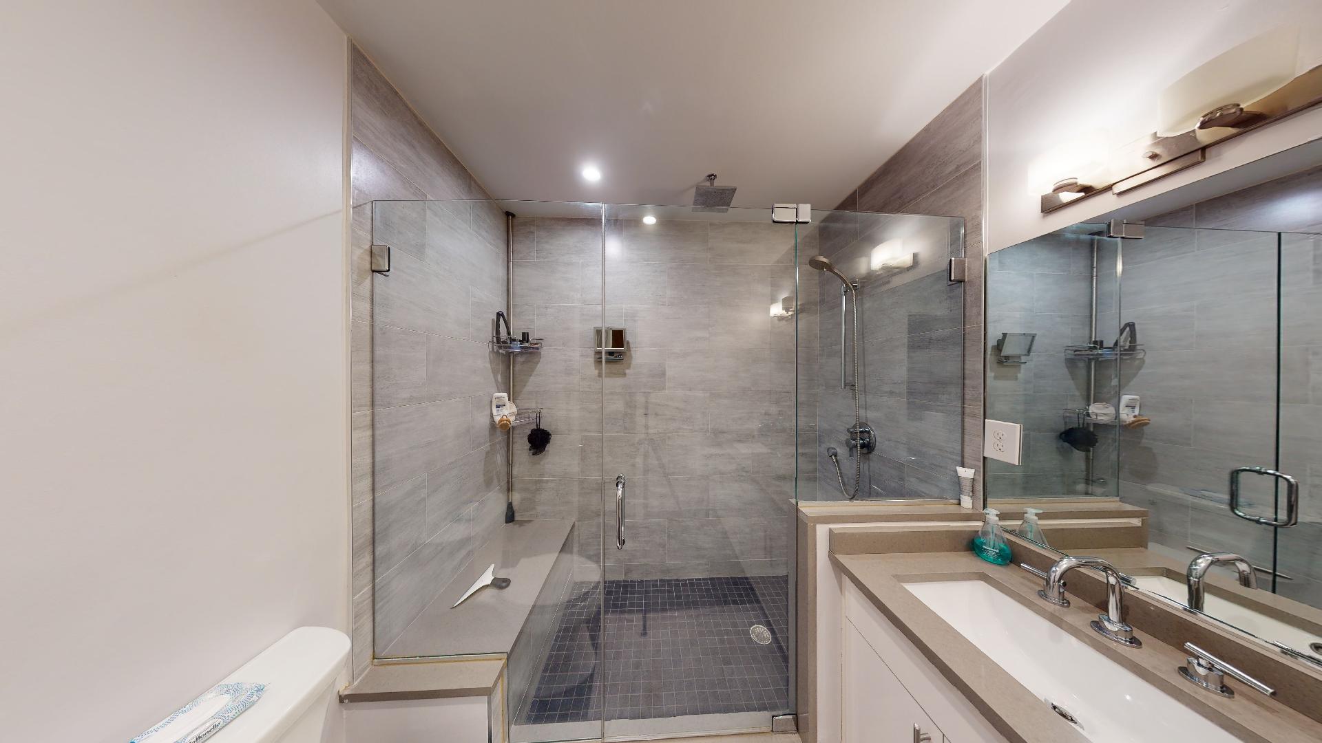 11 Newcomb St, Roxbury