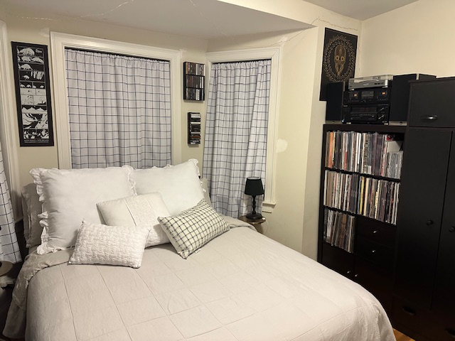 53 Fort Ave, Roxbury