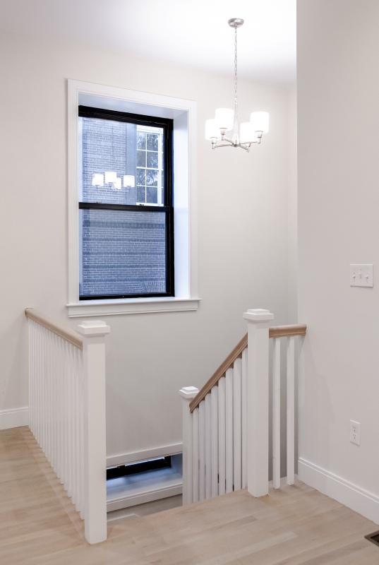 11 Newcomb St, Roxbury