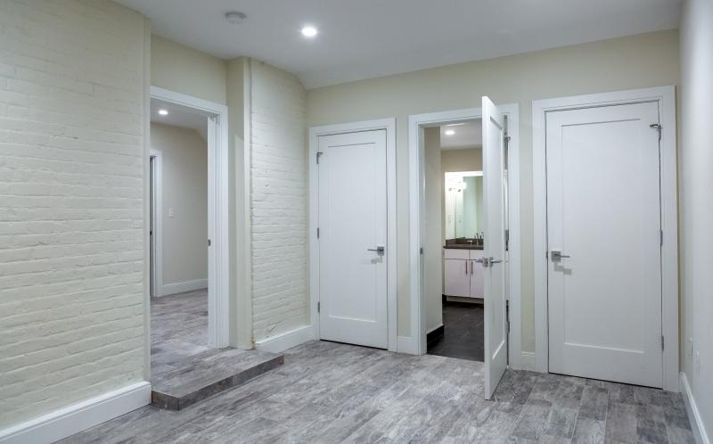 11 Newcomb St, Roxbury