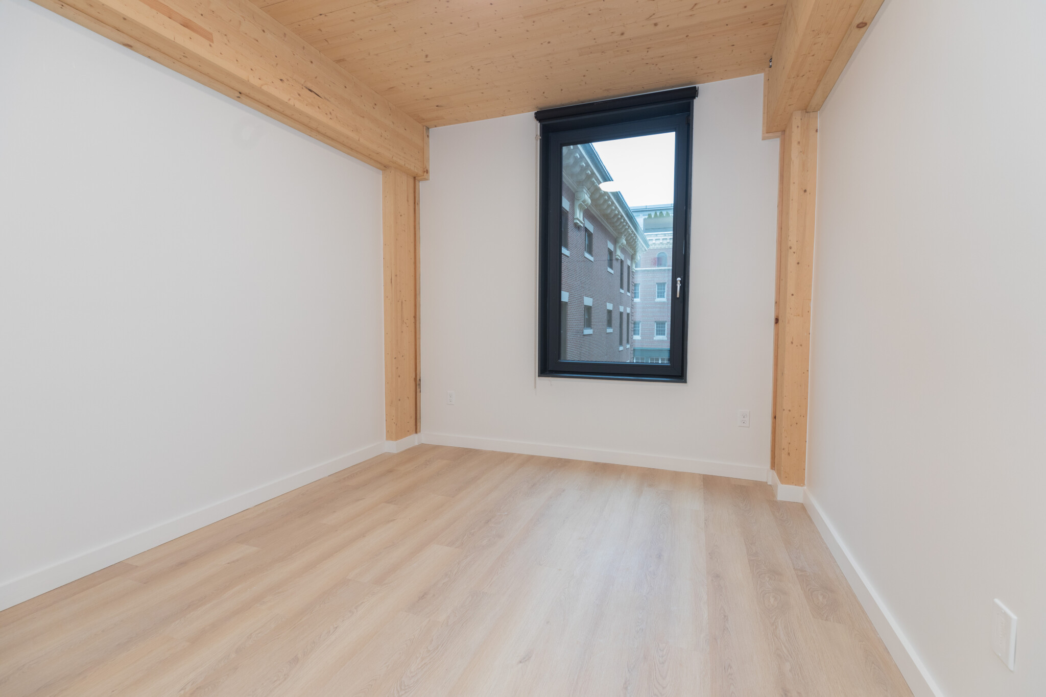 11 East Lenox St, Roxbury