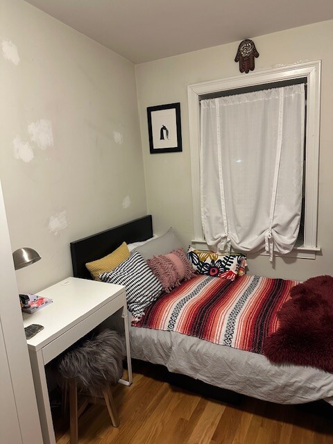 53 Fort Ave, Roxbury