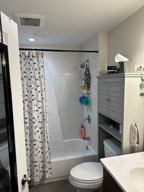 53 Fort Ave, Roxbury