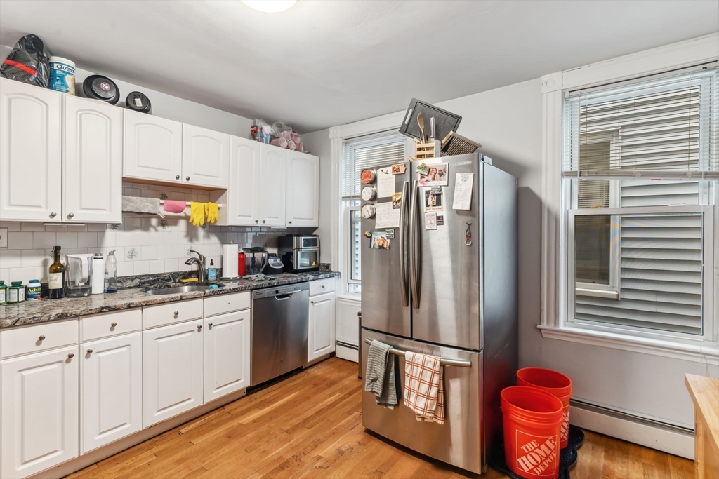 76 Marine Rd, South Boston