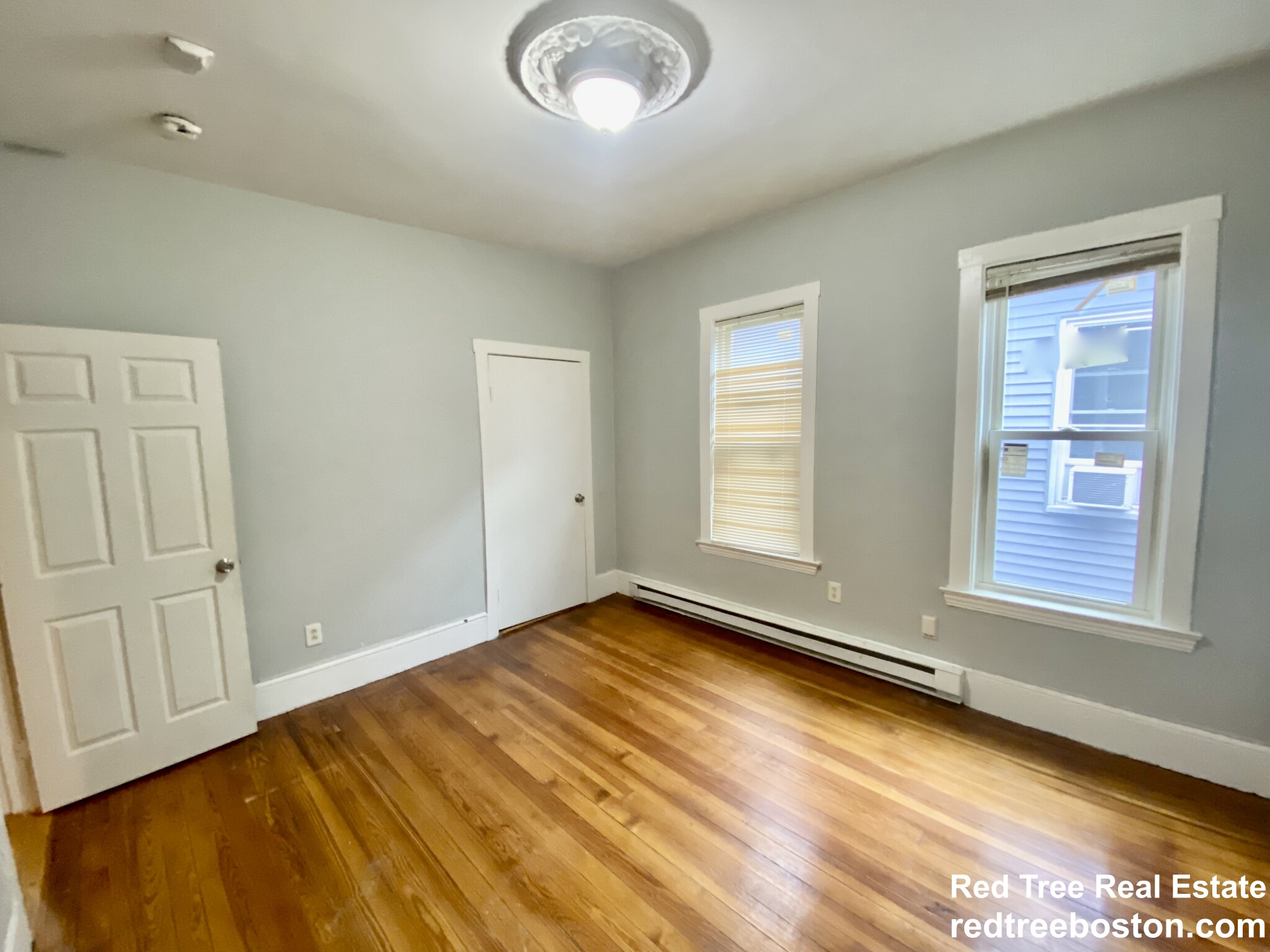 3142 Washington St, Jamaica Plain