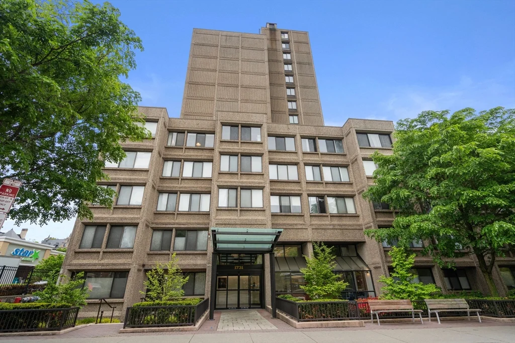 1731 Beacon, Brookline
