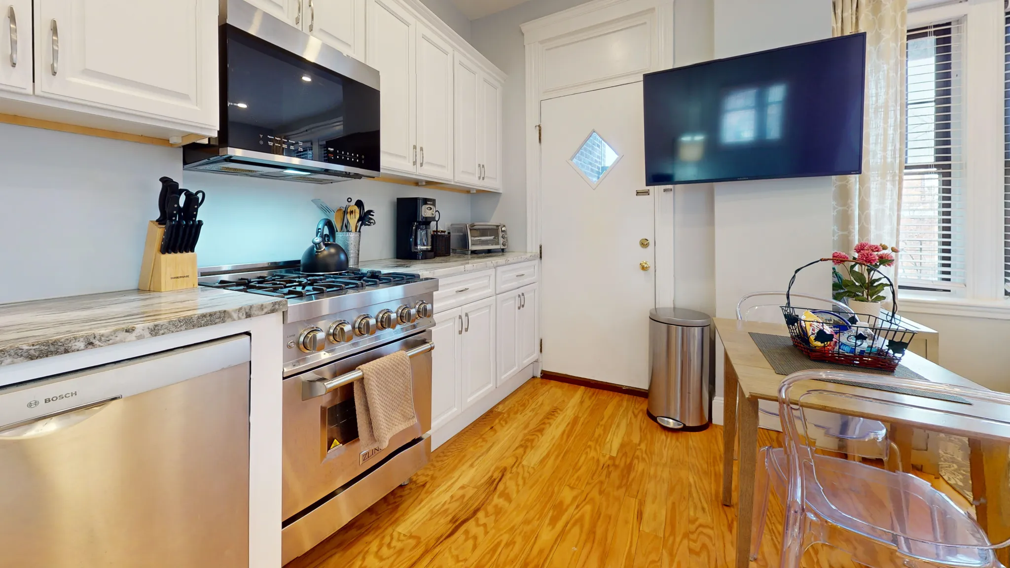 185 Chestnut Hill Ave, Brighton