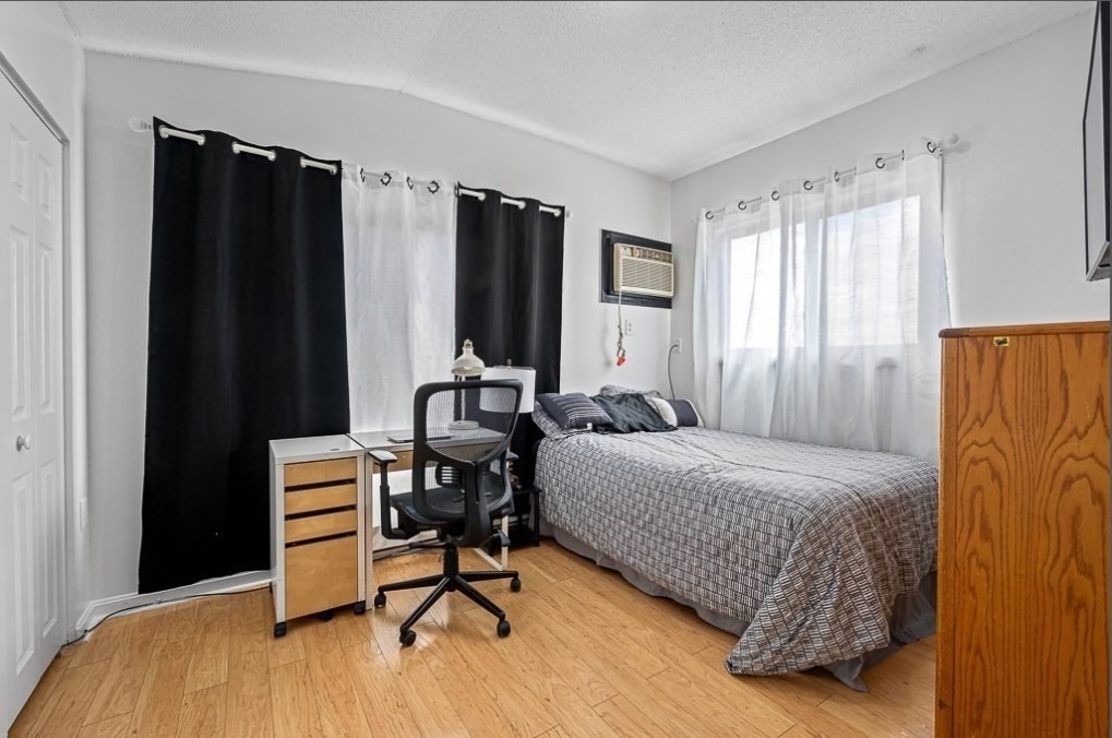 98 Eastern Ave, Worcester