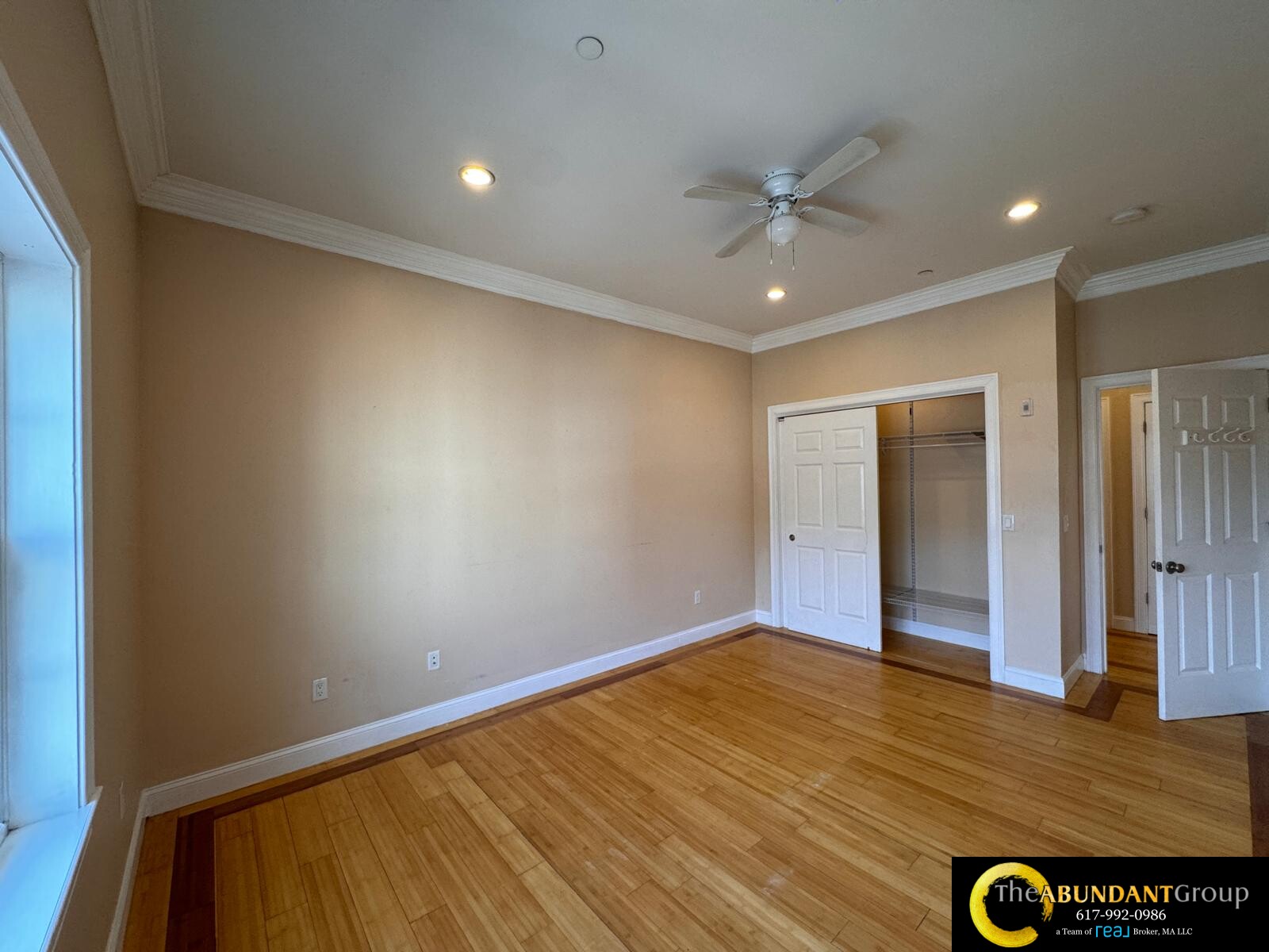 473 Revere Beach Pkwa, Revere