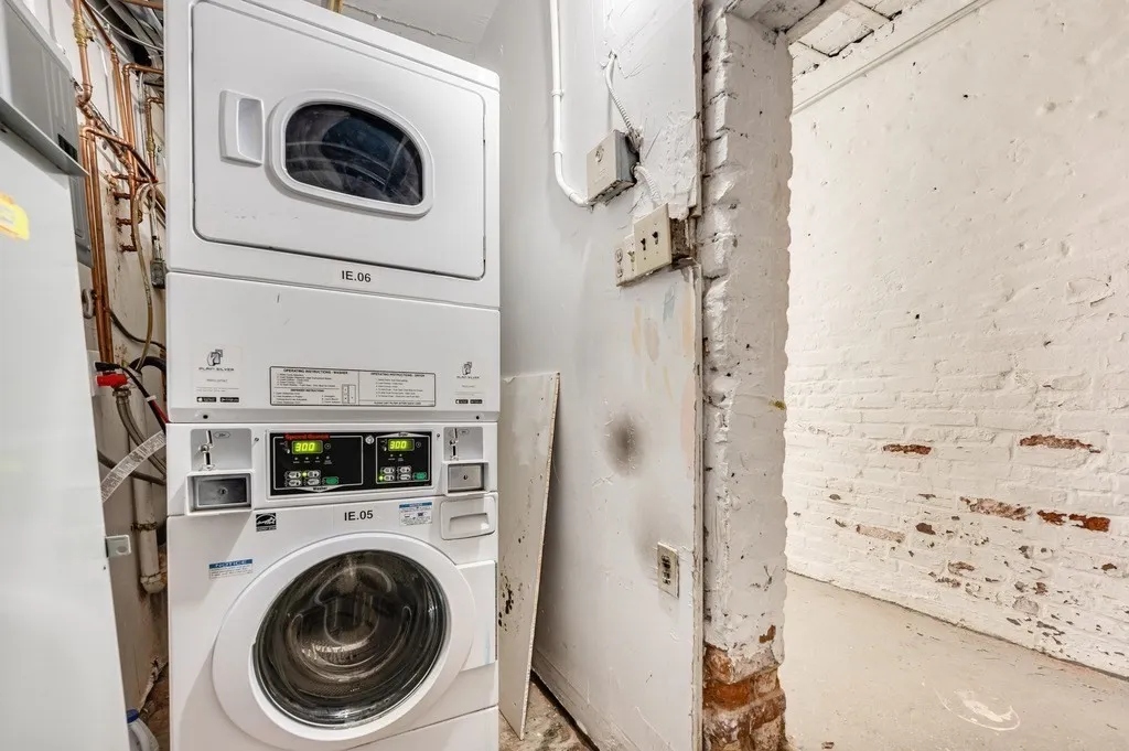 12 Foster St, North End