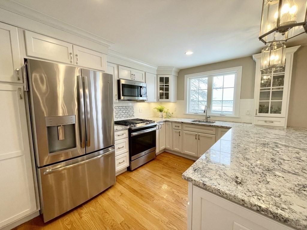 148 Pearl Ave, Revere