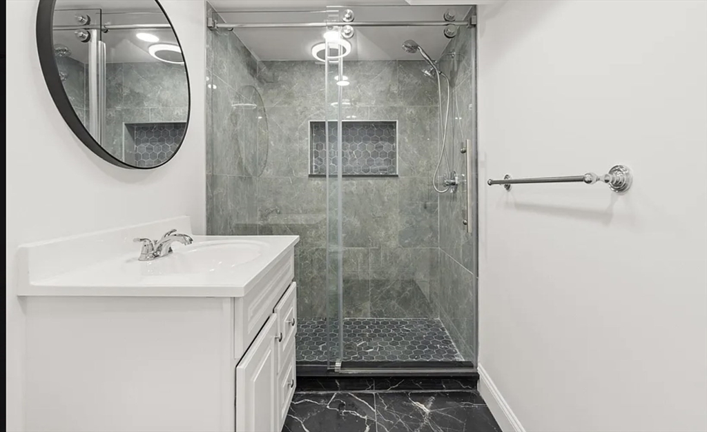 320 Malden St, Revere