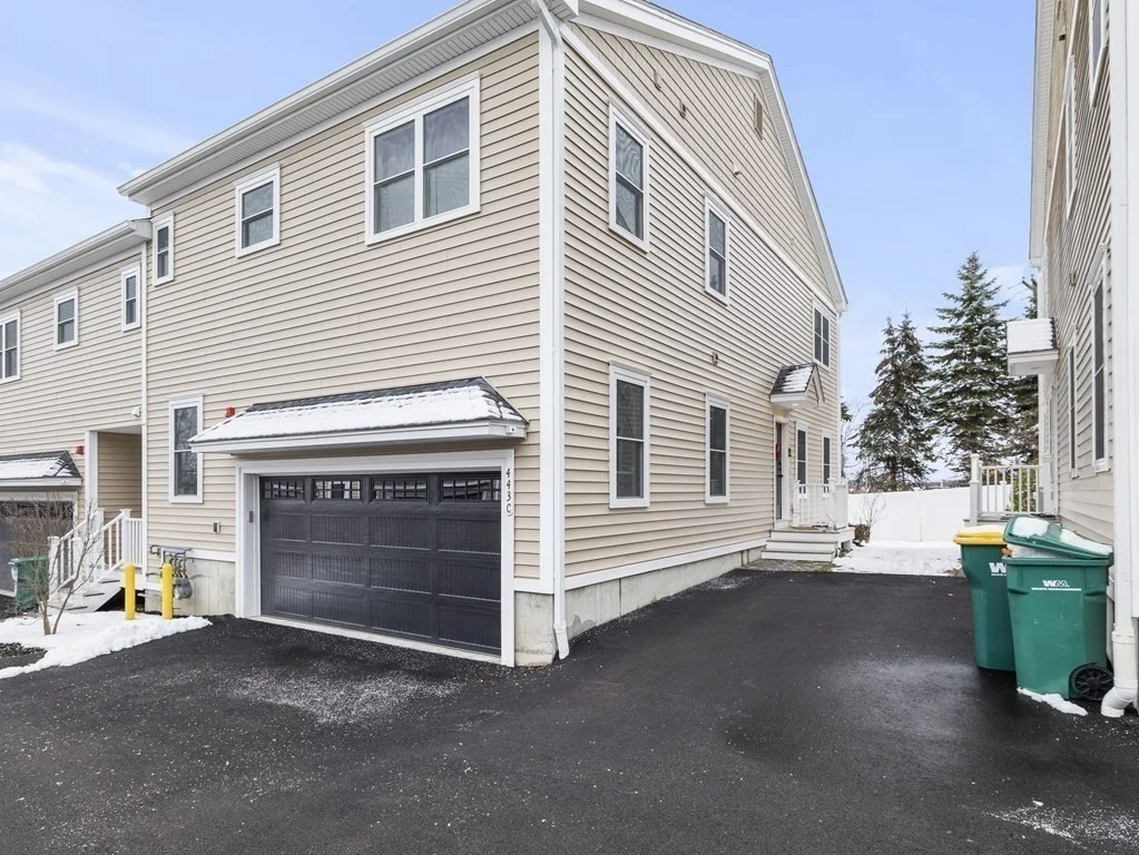 443 Neponset St, Norwood