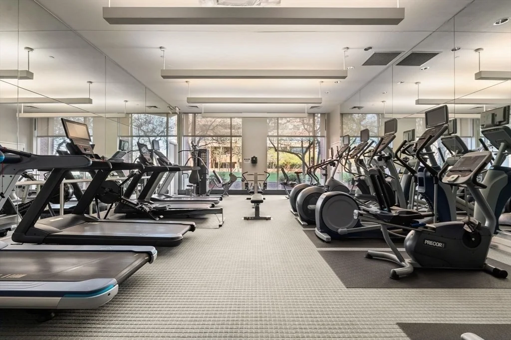 75-83 Cambridge Pkwy, East Cambridge