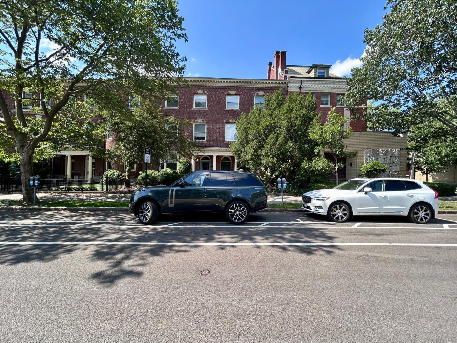 1712 Beacon St, Brookline