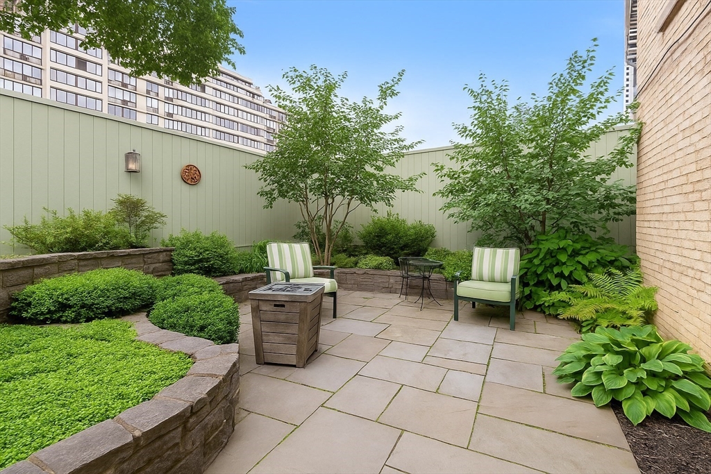 350 Tappan Rd, Beaconsfield