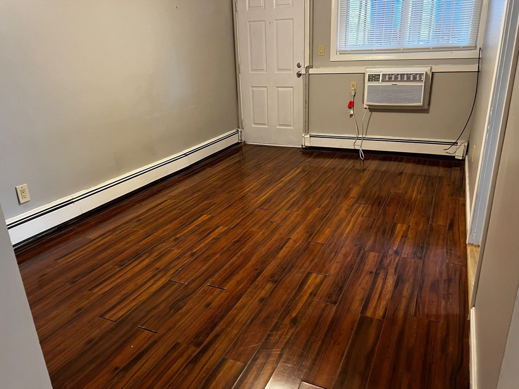 243 Lake St, Waltham